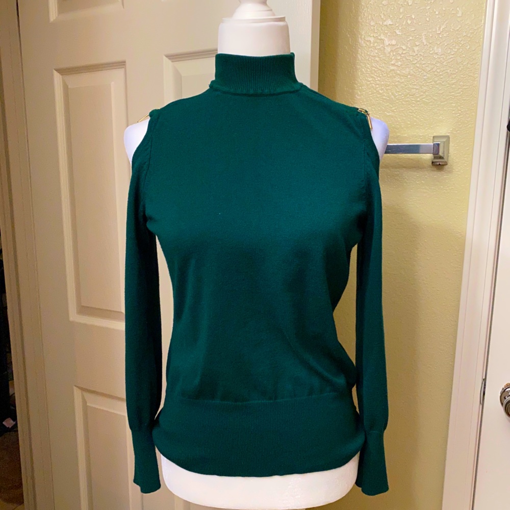 Thalia Sodi Forest Green Cold-Shoulder Turtleneck Sweater